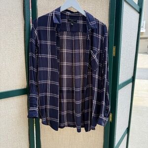 Blue Paid Banana Republic Boyfriend Fit Shirt - Size Small